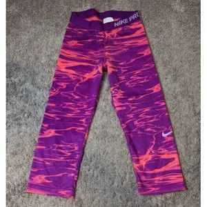 Nike Pro Crop Capris Leggings Size Small 18.5” inseam